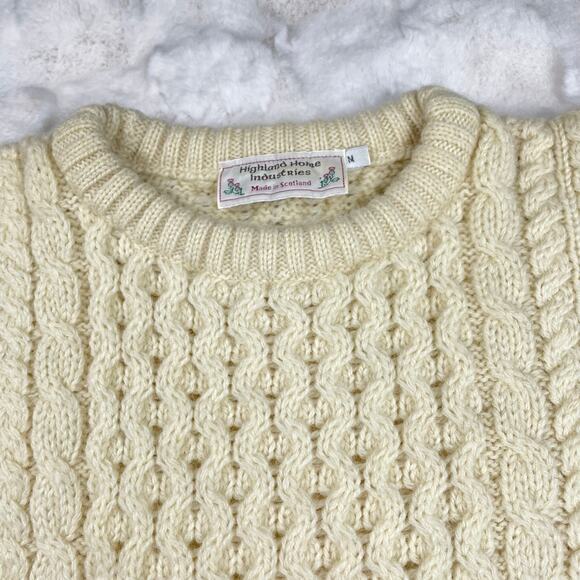 🔥Highland Home Industries Scotland Wool Aran Cable Knit Fisherman Preppy Sweater - Picture 9 of 15